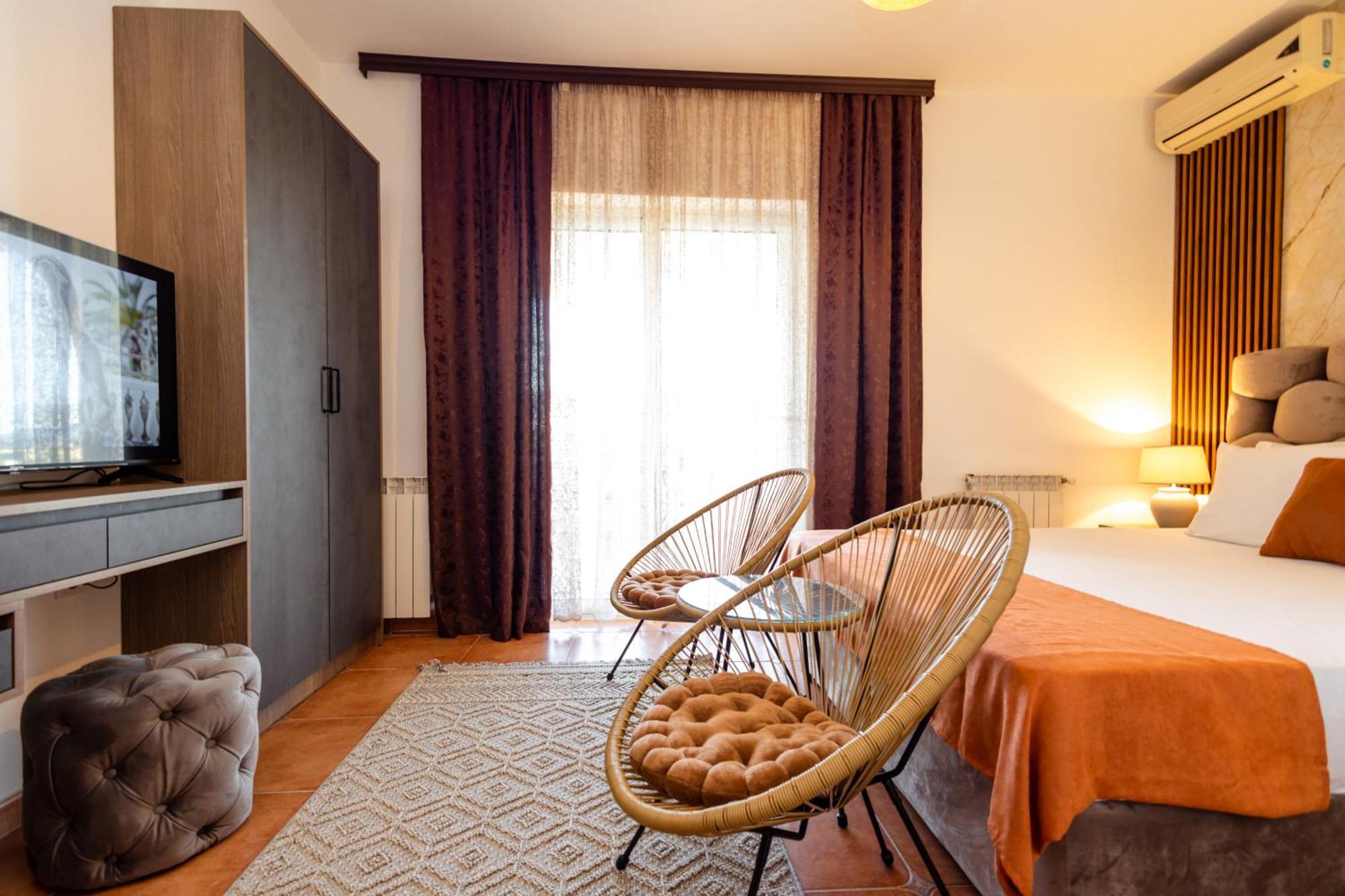 Apartments Gucci Ulcinj Zimmer foto