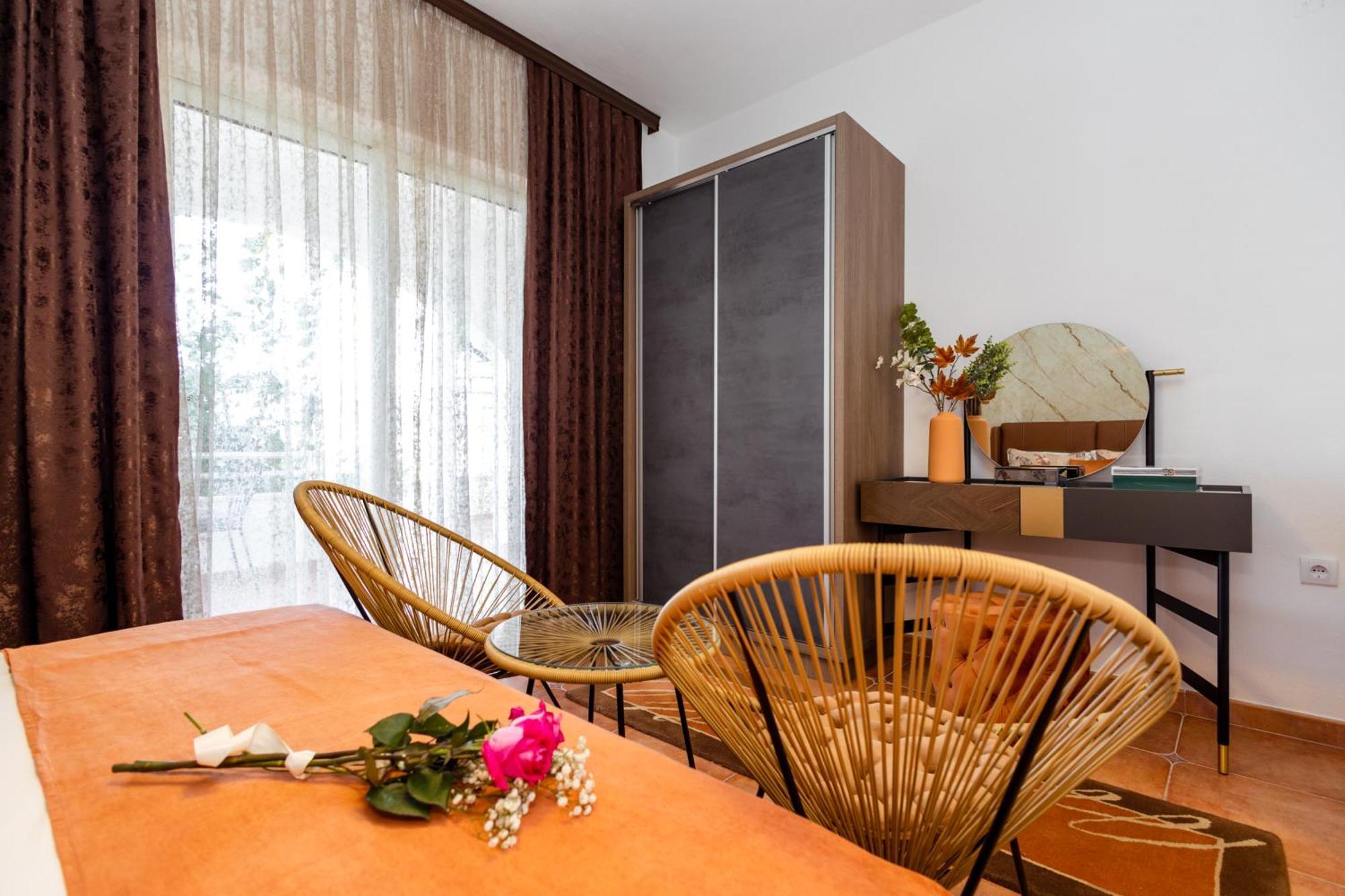 Apartments Gucci Ulcinj Exterior foto