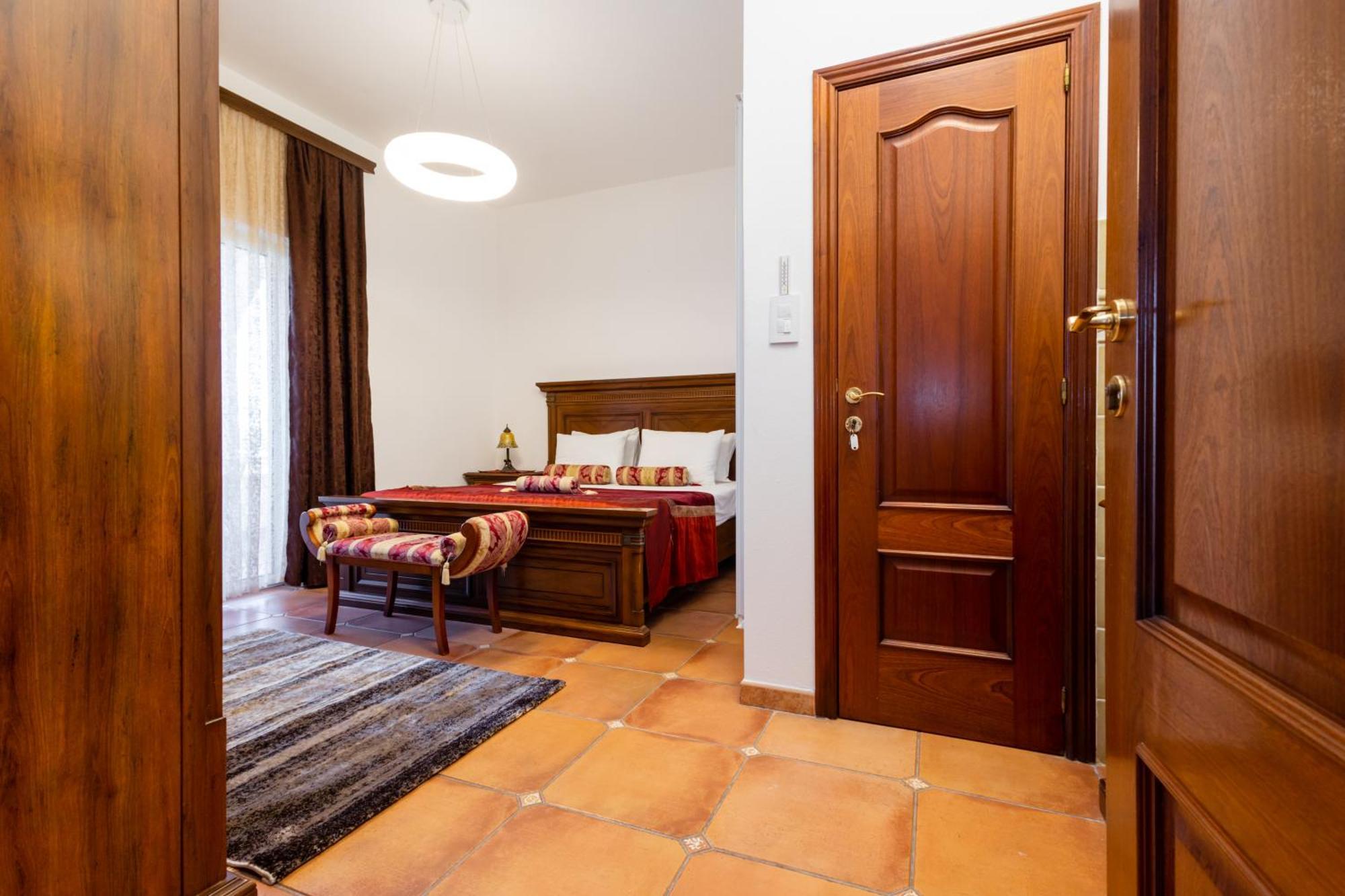 Apartments Gucci Ulcinj Exterior foto